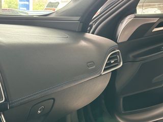 Jaguar XE 2015 20d R-Sport-thumb-55