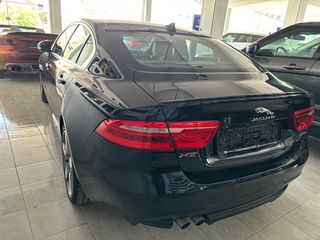 Jaguar XE 2015 20d R-Sport-thumb-20