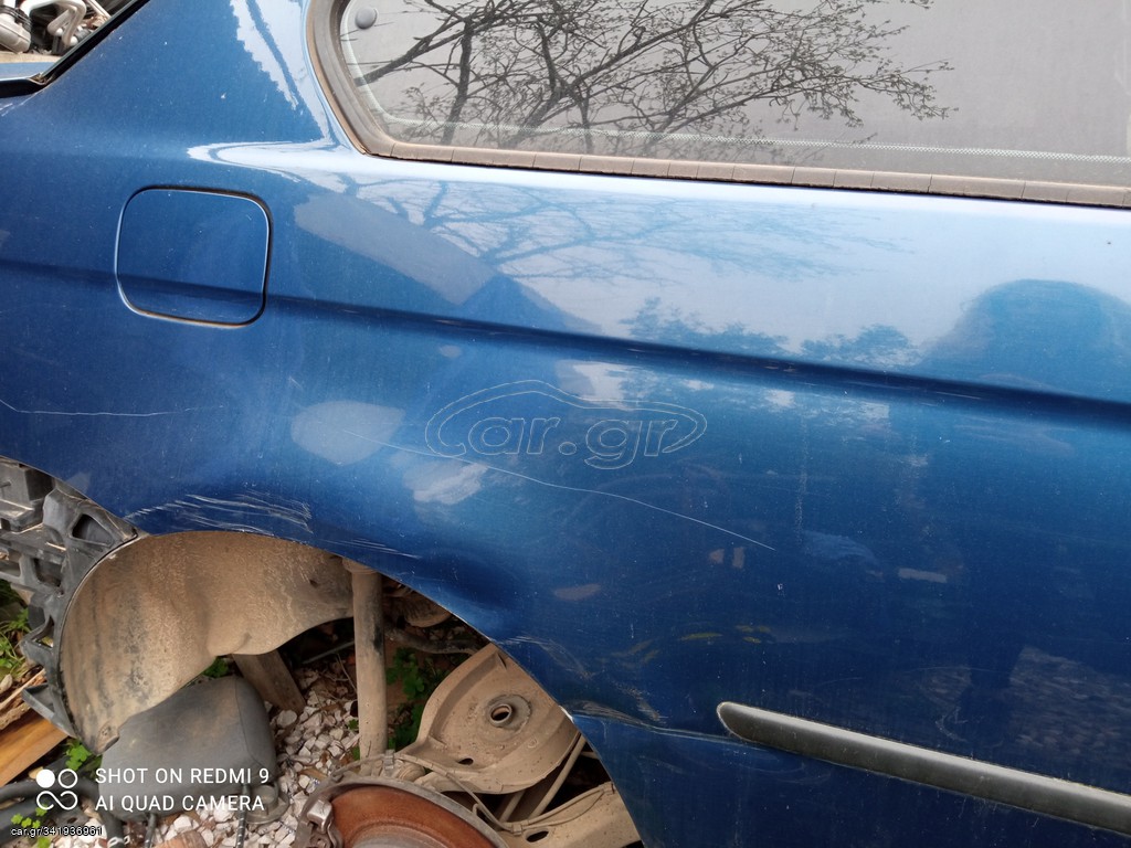 BMW E46 Compact Φτερό Πίσω Δεξια 