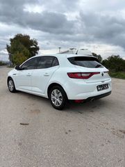 Renault Megane 2017-thumb-2