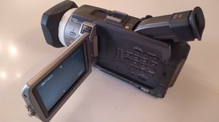 Sony DCR-TRV950E-thumb-2
