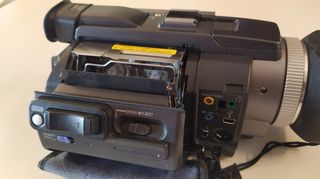 Sony DCR-TRV950E-thumb-5