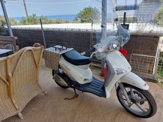 Piaggio Liberty 150 2017-thumb-4