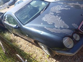 Mercedes-Benz 200 2001 Avantgarde-thumb-1