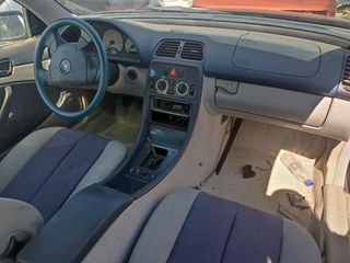 Mercedes-Benz 200 2001 Avantgarde-thumb-7