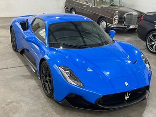 Maserati MC20 2023-thumb-4
