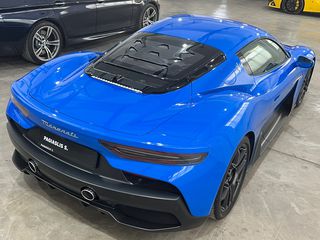 Maserati MC20 2023-thumb-5