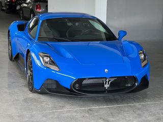 Maserati MC20 2023-thumb-8