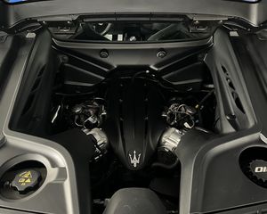 Maserati MC20 2023-thumb-34