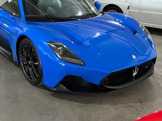 Maserati MC20 2023-thumb-15