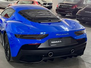 Maserati MC20 2023-thumb-37