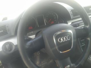 AUDI A4 2005 (BPW)-thumb-1