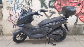 Kymco 2026 Skytown 125i E5+-thumb-4