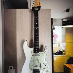Fender Stratocaster Made in Japan Traditional 60s
