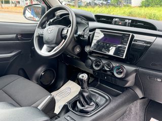 Toyota Hilux 2017-thumb-65