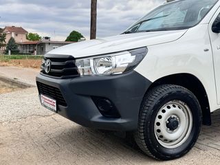 Toyota Hilux 2017-thumb-34