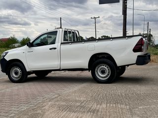 Toyota Hilux 2017-thumb-28