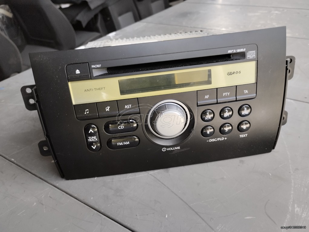 SX4  Ράδιο / cd
