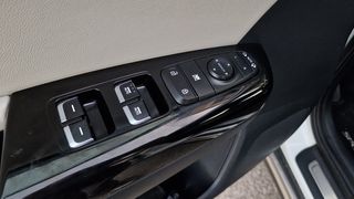 Kia Sportage 2018 GT-Line-thumb-14