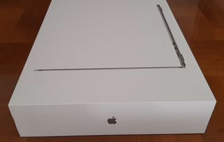 Apple Macbook Air M3  