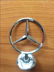 MERCEDES C CLASS W204 (2007-2014) & E CLASS W211 (2006-2009) ΣΗΜΑ ΚΑΠΩ (ΚΑΙΝΟΥΡΙΟ - ΓΝΗΣΙΟ)