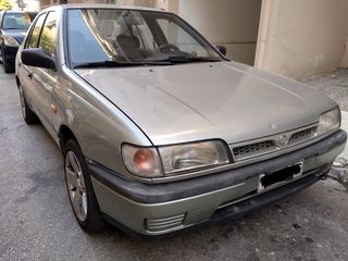 Nissan Sunny '92