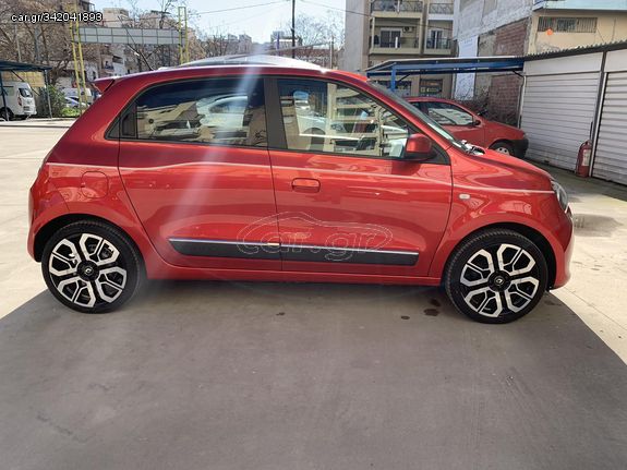 Renault Twingo '17 0.9 TCe (90 hp) '17