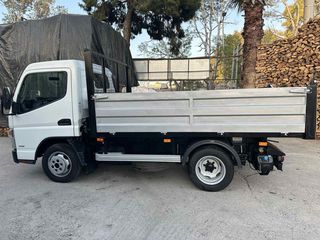Ανατροπή Mitsubishi 2017 FUSO-thumb-5