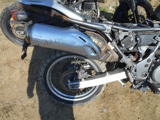 SUZUKI XF 650 FREEWIND -thumb-2