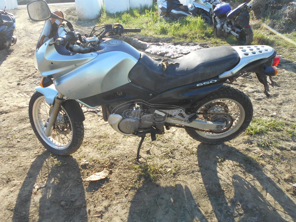 SUZUKI XF 650 FREEWIND 