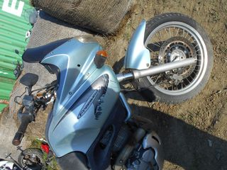 SUZUKI XF 650 FREEWIND -thumb-6