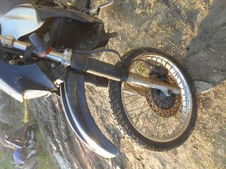 KAWASAKI KLR 650-thumb-8