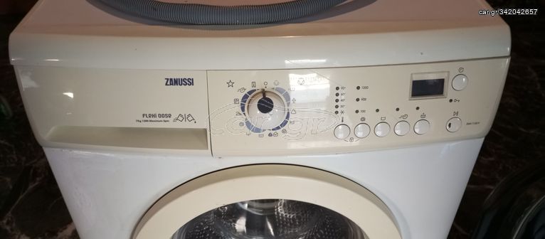 Πλυντήριο ρούχων zanussi