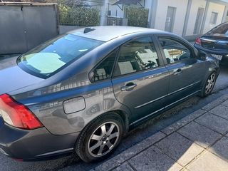 Volvo S40 2011