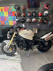 Triumph Street Triple 675 2009