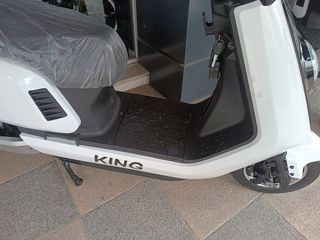 Roller / Scooter 2025 QN MOTO KING-thumb-17
