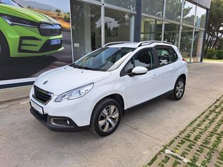 Peugeot 2008 '16 1.2 Full Extra 