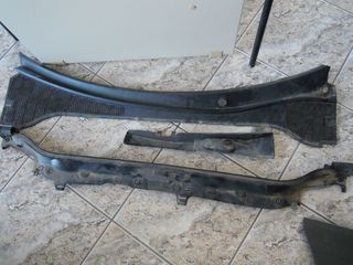 ΠΛΑΣΤΙΚΑ ΚΑΛΥΜΜΑΤΑ ΧΩΡΟΥ ΜΟΤΕΡ ΥΑΛΟΚΑΘΑΡΙΣΤΗΡΩΝ ΑΠΟ RENAULT CLIO 3