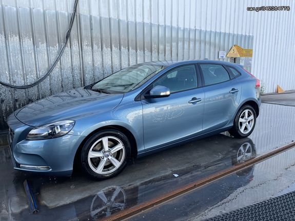 Volvo V40 '15  D2 AUTO