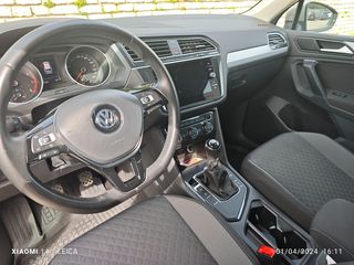 Volkswagen Tiguan '19 Advance 