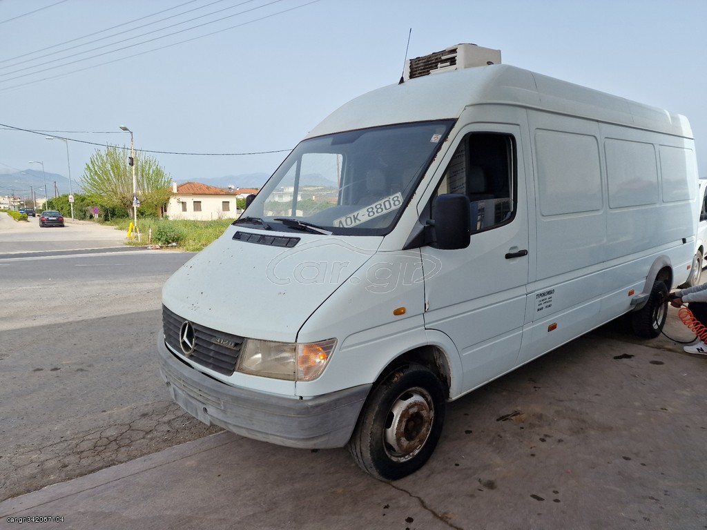 Κλούβα Mercedes-Benz 2004 Αγοράζω φορτηγά Κλαρκ