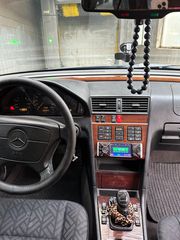 Mercedes-Benz 180 '99