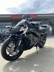 Yamaha YZF-R1  '08-thumb-5