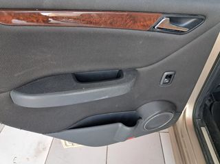 Mercedes-Benz A 150 2008 Elegance Autotronic-thumb-8