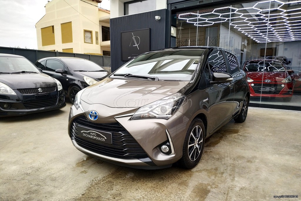 Toyota Yaris '18 1.5 HYBRID NAVI - CAMERA AUTOZACHAROPOULOS