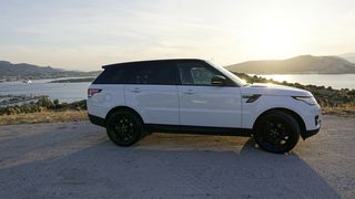 Land Rover Range Rover Sport '17 High Specification Equipment