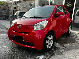 Toyota iQ '09 1.0