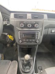 Volkswagen Caddy 2018-thumb-24