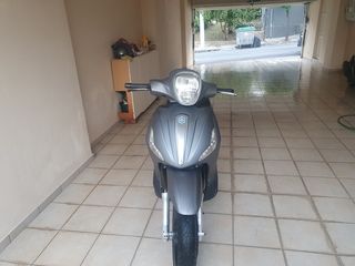 Piaggio Beverly 300i '14