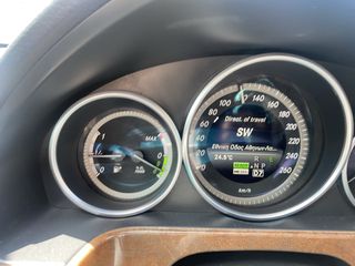 Mercedes-Benz E 300 2013 Hybrid Distronic plus AMG-thumb-10